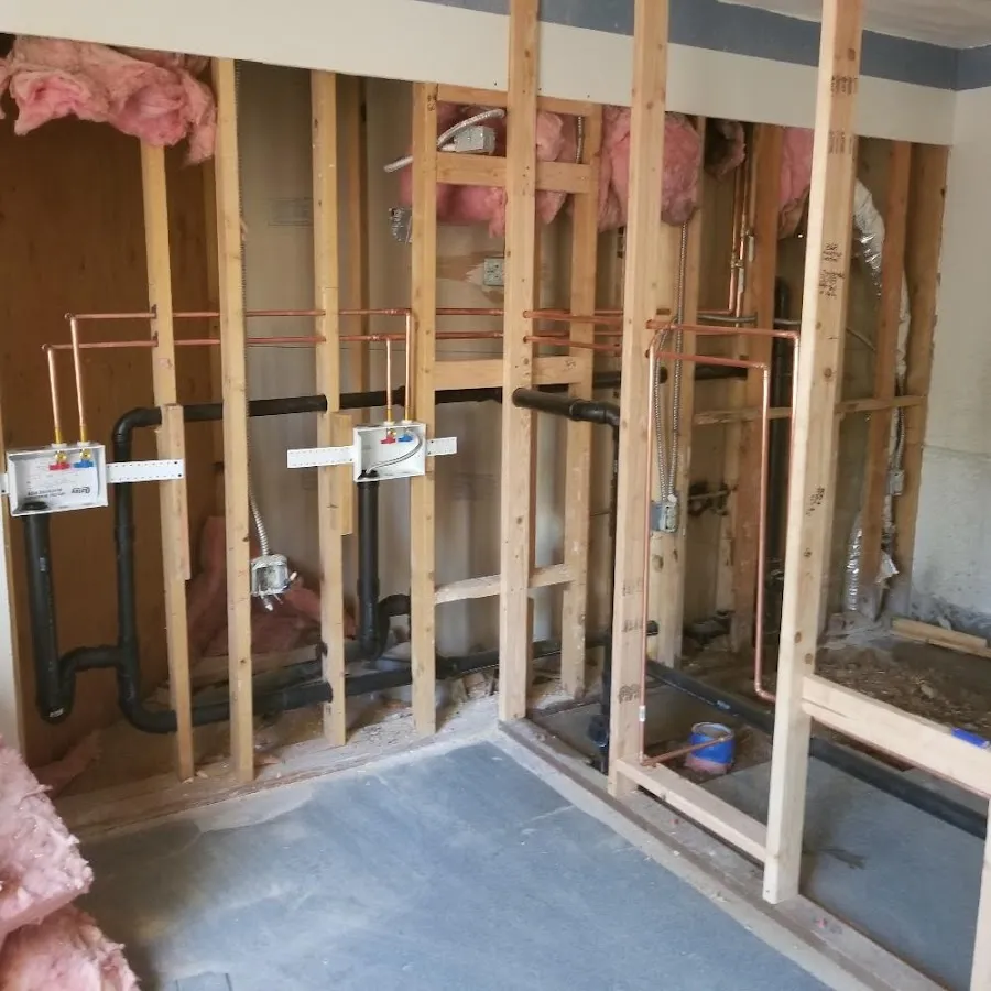 Copper pipe rough-in and plumbing installation in Coos Bay